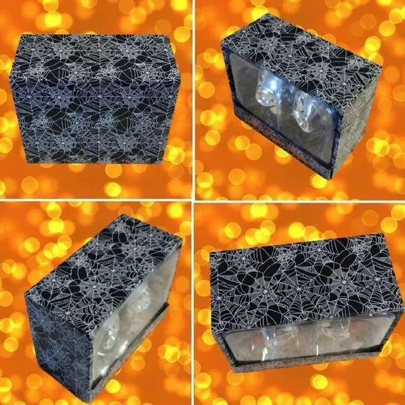 Halloween Mirrored Skull Salt and Pepper Shakers Set NWT - Picture 12 of 12